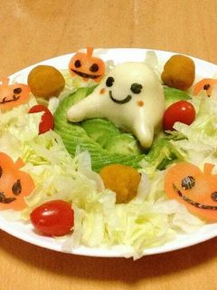 おばけちゃんのハロウィンかぼちゃサラダ-レシピのメイン写真