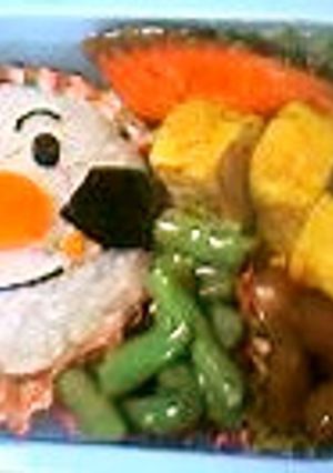 こむすびまん　（キャラ弁）-レシピのメイン写真