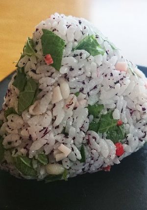 ゆかりと大葉のおにぎり-レシピのメイン写真