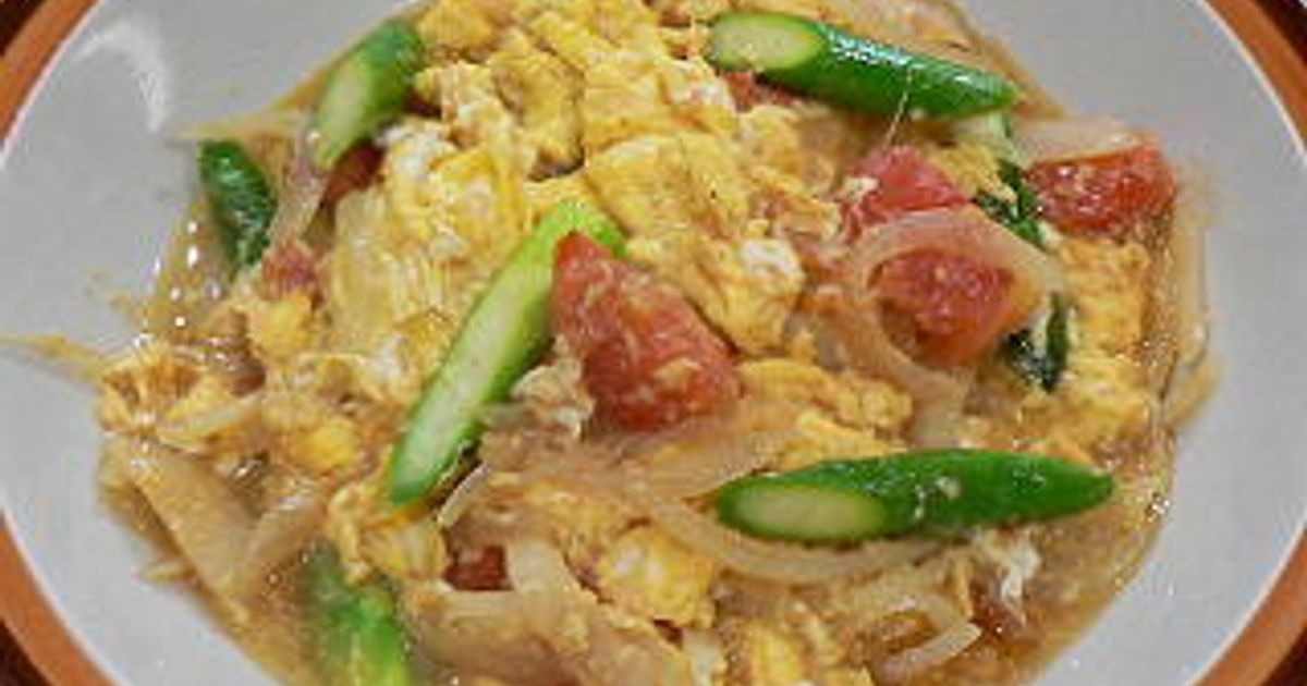 トマトとグリーンアスパラの中華風卵炒め by Dr仁平 【クックパッド