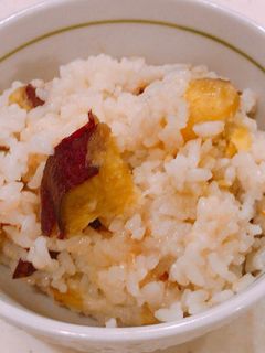 圧力鍋!バターでコク旨、さつま芋ご飯-レシピのメイン写真