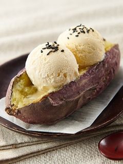 まるごと焼きいものバニラアイスのせ-レシピのメイン写真