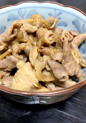 あく取りしないで作るモツ煮込み-レシピのメイン写真