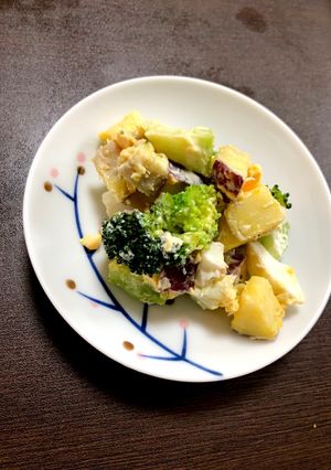 さつま芋のゴロゴロサラダ♡ササミ♡茹で卵-レシピのメイン写真
