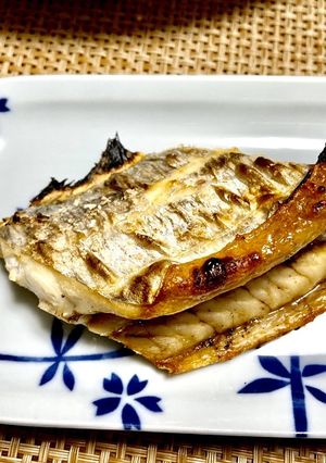 ごくシンプルに太刀魚の塩焼き-レシピのメイン写真