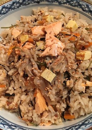 お鍋で炊く　鮭&舞茸ごはん-レシピのメイン写真