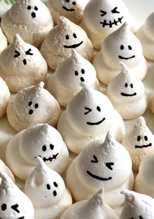 ハロウィンおばけのメレンゲクッキー-レシピのメイン写真