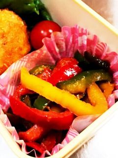 彩り鮮やか*冷凍パプリカのバター醤油炒め-レシピのメイン写真
