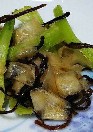 大根の皮と葉の浅漬け-レシピのメイン写真