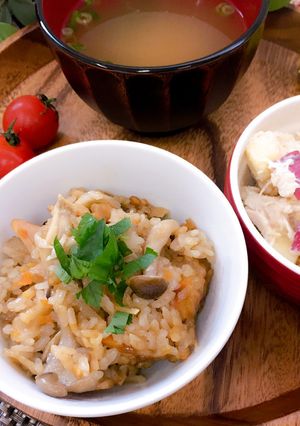 たっぷりきのこと鶏のカンタン炊き込みご飯-レシピのメイン写真