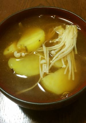 さつま芋とエノキの味噌汁-レシピのメイン写真