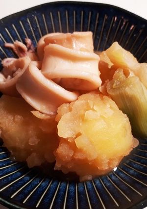 イカとじゃがいもの煮物-レシピのメイン写真