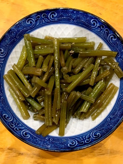 イモヅル(フキ)の炒め煮-レシピのメイン写真