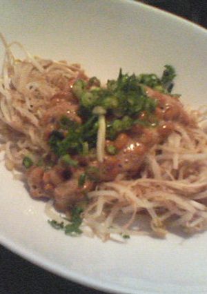 徹底ダイエット！えのきもやし納豆パスタ-レシピのメイン写真