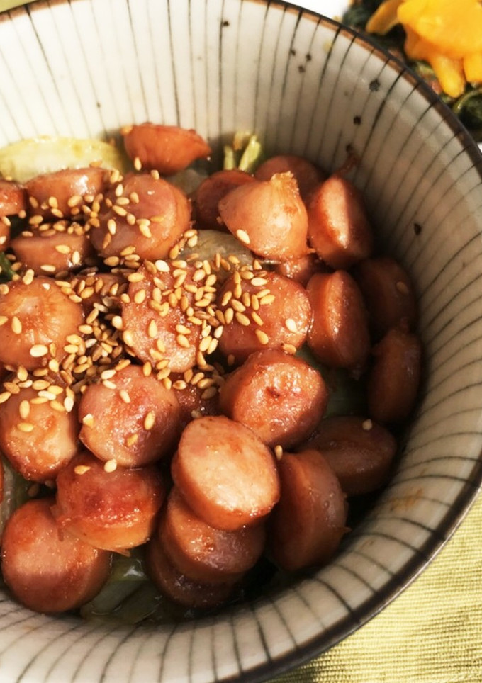 隠れレタスのソーセージ丼-レシピのメイン写真