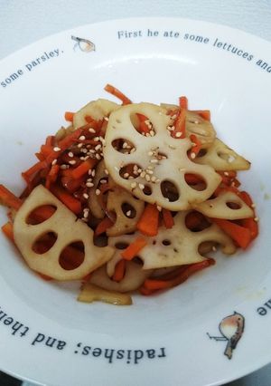 簡単に♪れんこんと人参のめんつゆきんぴら-レシピのメイン写真