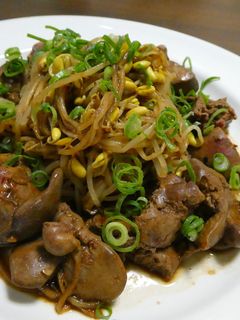 鶏肝ともやしのピリ辛炒め-レシピのメイン写真