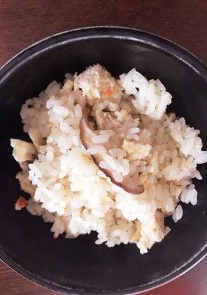 鳥つみれで風味豊かな炊き込みご飯-レシピのメイン写真