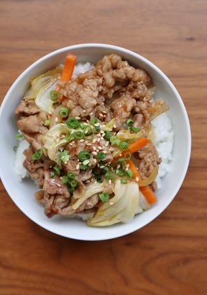 みんな大好き！簡単♪牛スタミナ丼-レシピのメイン写真
