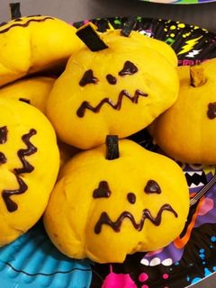 ハッピーハロウィン♪簡単かぼちゃパン-レシピのメイン写真