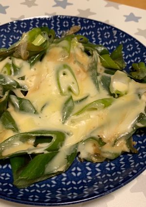 緑のとこ捨てないで！ネギのチーズ焼き-レシピのメイン写真