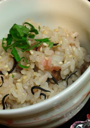 超簡単!梅とひじきの炊き込みご飯-レシピのメイン写真