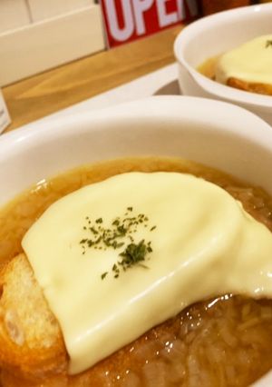 簡単本格的フランスパン・オニオンスープ-レシピのメイン写真