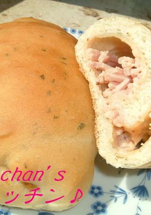 ハム＆クリームチーズパン　～中力粉で～-レシピのメイン写真