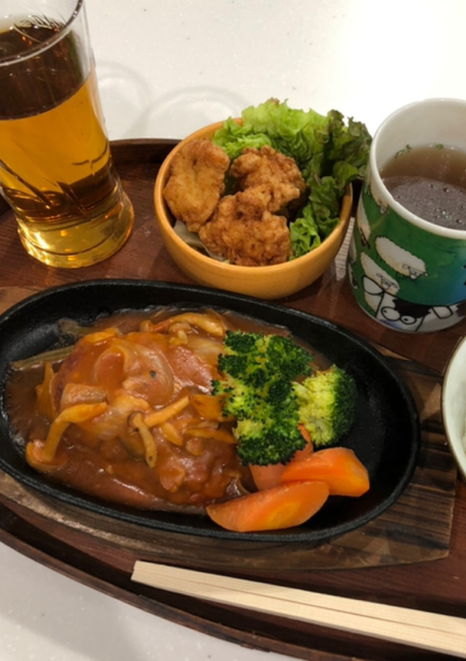 我が家の煮込みハンバーグ-レシピのメイン写真