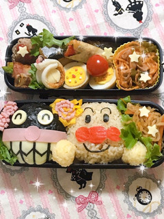 アンパンマンとバイキンマン弁当-レシピのメイン写真