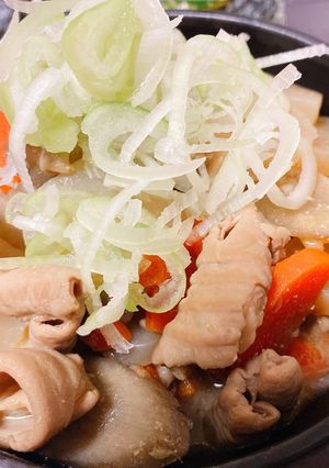 具沢山ホルモン味噌煮込み-レシピのメイン写真