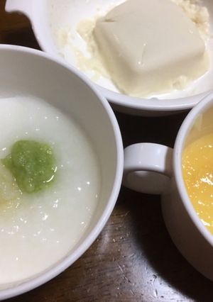 7ヶ月☆野菜のせ粥 おさつりんご 豆腐-レシピのメイン写真