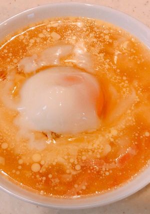 レンジで簡単！オニグラ温玉スープごはん-レシピのメイン写真