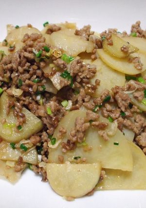 じゃがいもとひき肉炒め-レシピのメイン写真