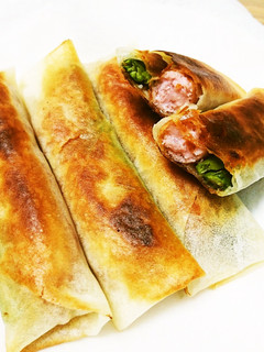 アスパラとウインナーの焼き春巻き-レシピのメイン写真