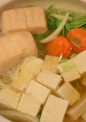 お麩と豆腐の小鍋-レシピのメイン写真