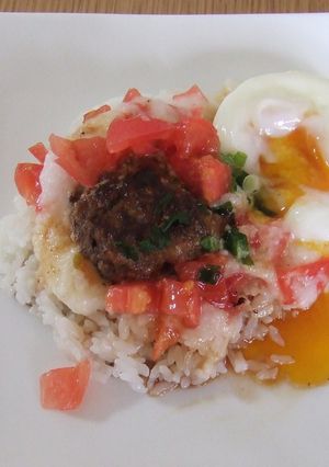 ガッツリでさっぱり！とろトマバーグ丼-レシピのメイン写真