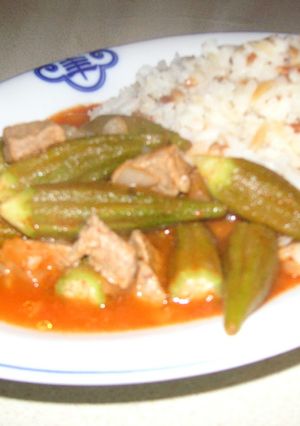 トルコ料理ーオクラと牛肉の煮込みトマト味-レシピのメイン写真