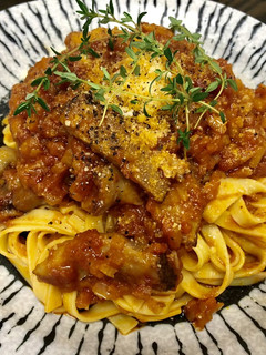 林檎とベーコンのトマトパスタ-レシピのメイン写真