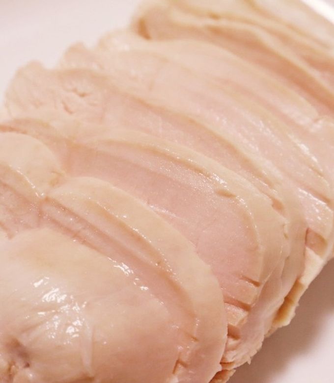 使える！鶏胸肉でし～っとり簡単⭐茹で鶏-レシピのメイン写真