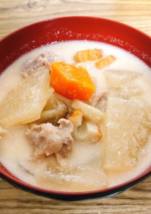 酒粕たっぷり!母直伝の粕汁-レシピのメイン写真
