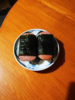 息子の好きなスパムのおにぎりです-レシピのメイン写真