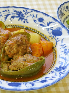 ピーマンの肉詰めトマト煮込み-レシピのメイン写真