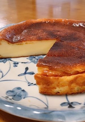 初心者でもできたベイクドチーズケーキ-レシピのメイン写真