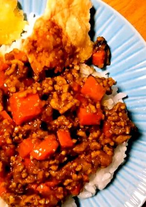 お手軽！にんじんとしいたけのキーマカレー-レシピのメイン写真