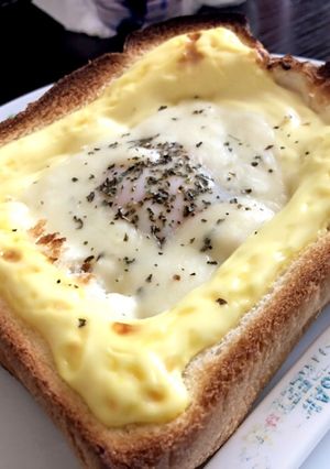 ラピュタパンをアレンジ♪目玉焼きトースト-レシピのメイン写真