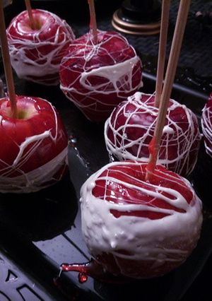 ハロウィンの蜘蛛巣りんご飴-レシピのメイン写真