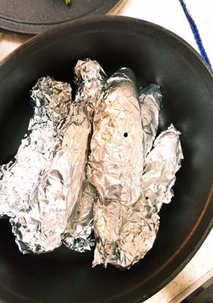 ピピットコンロ　ダッチオーブンで焼き芋-レシピのメイン写真