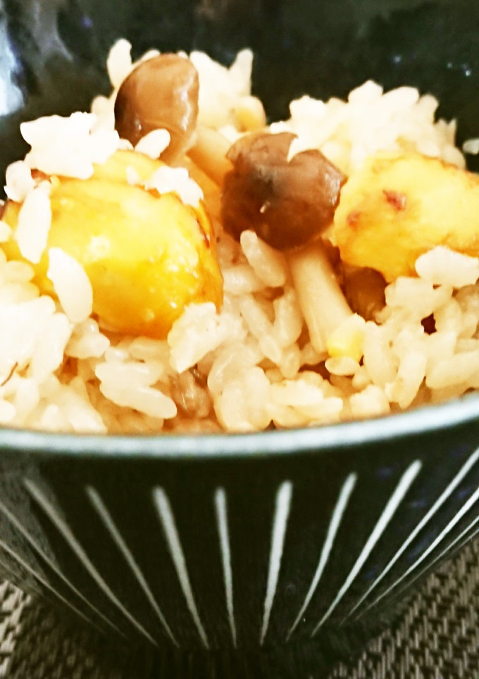 栗ときのこの炊き込みご飯-レシピのメイン写真