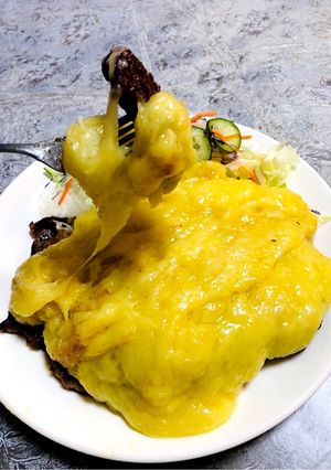 ずぼらの簡単ラクレットチーズ風ステーキ-レシピのメイン写真